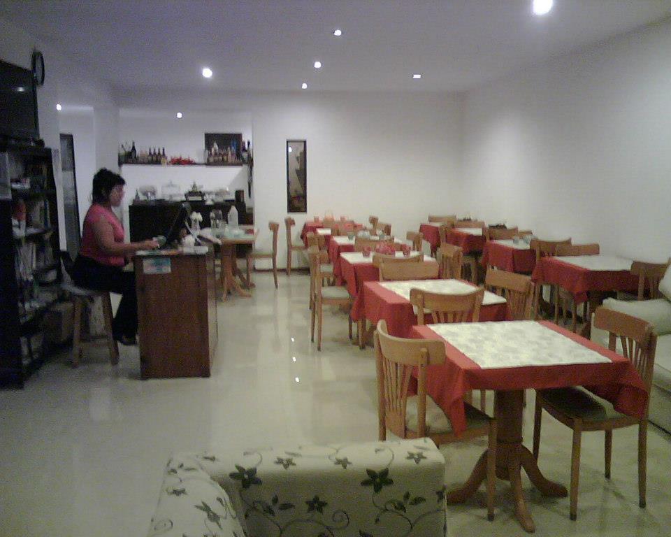 Hosteria Robert Villa Gesell Esterno foto